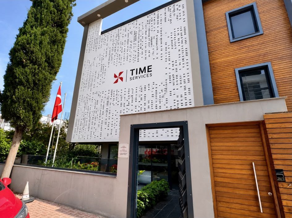 Real moments from TimeServices forums, hotel partnerships, and workshops