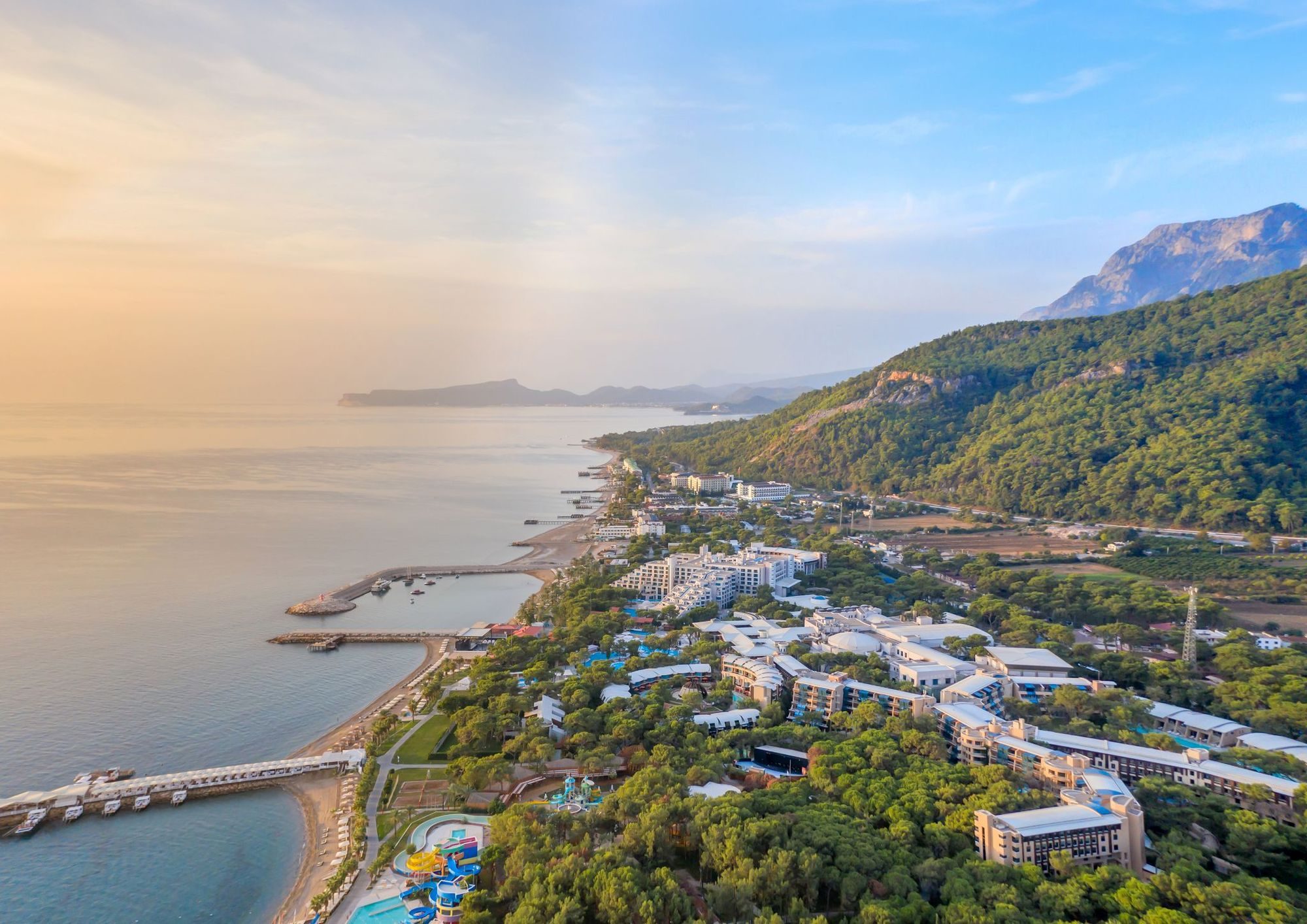 Rixos Sungate
